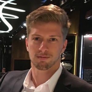 Meet your Posher, Dylan